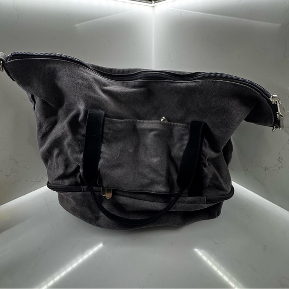 Lo & Sons Catalina Deluxe Canvas Bag in Midnight Ash - Picture 7 of 11